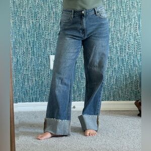 Artemis Vintage Jeans with Rolled Cuffs